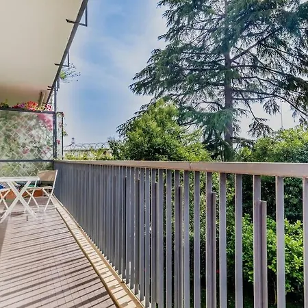 Luxury Front Of Cavalieri Hilton شقة